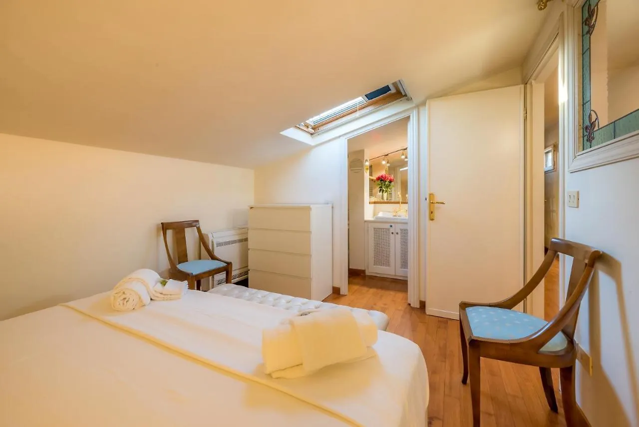 Unique Suite In Adimari'S Tower With Terrace Florence Apartment